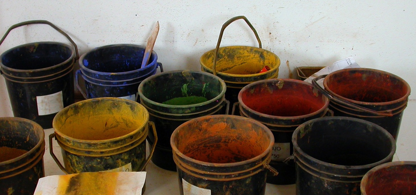 Pittura A Calce Colorata Con Pigmenti Naturale