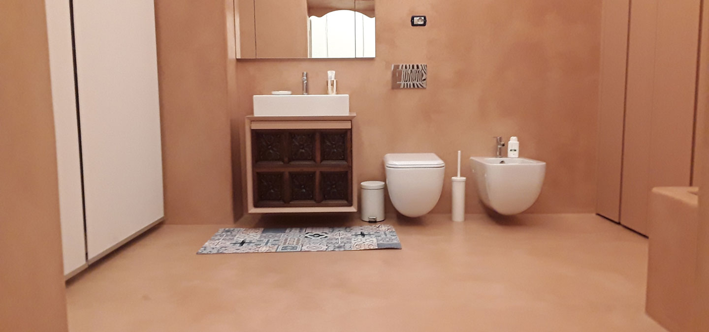 Bagno Rivestito In Pastellone