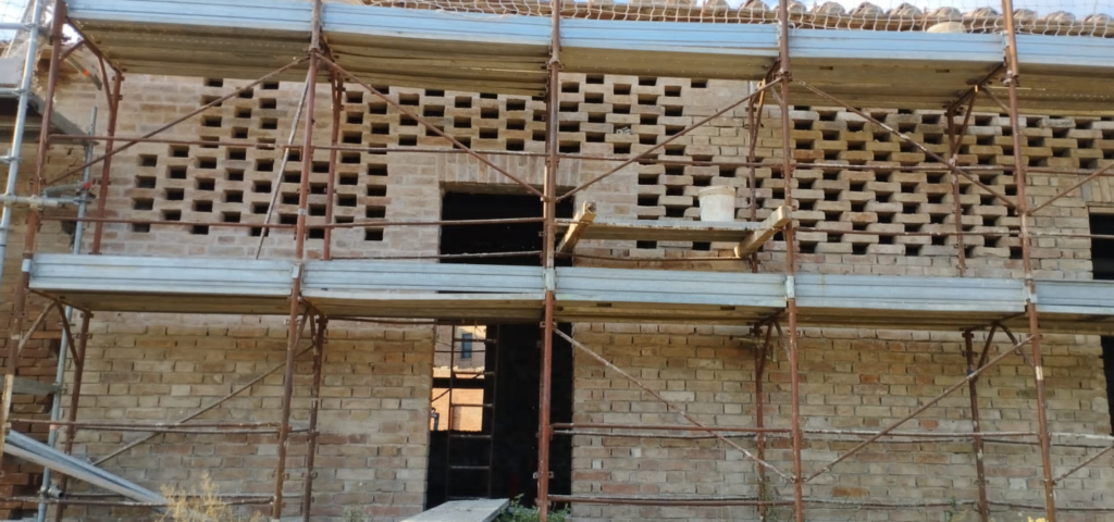 Intervento con malta da muratura in abitazione privata nella provincia di Siena