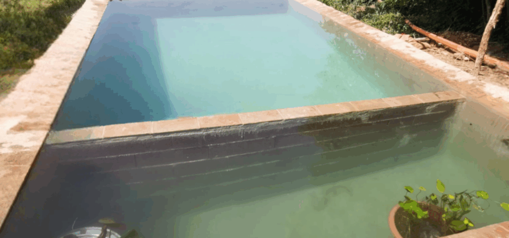 In una suggestiva abitazione in Toscana, è stato eseguito un duplice intervento utilizzando materiali della linea Calcequalità.