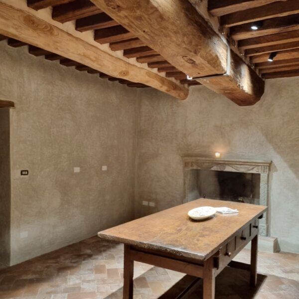 Finiture A Parete In Tadelakt