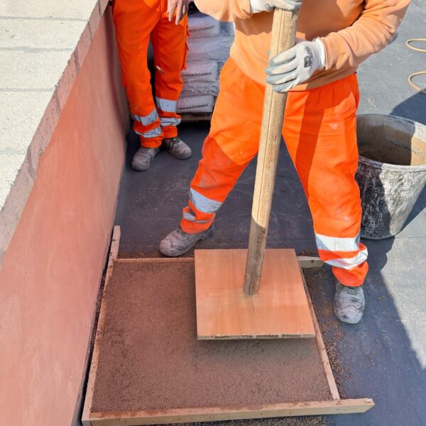 BATTUTO A CALCE E COCCIOPESTO - In Lavorazione