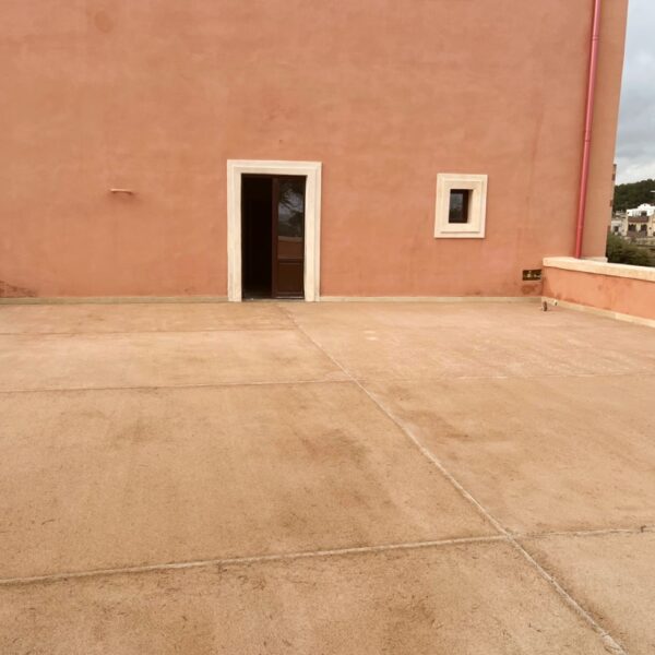 BATTUTO A CALCE E COCCIOPESTO