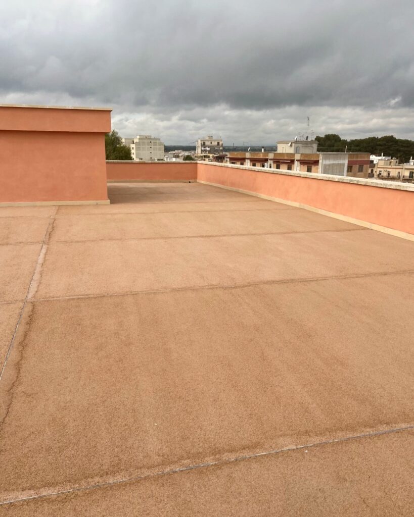 BATTUTO A CALCE E COCCIOPESTO