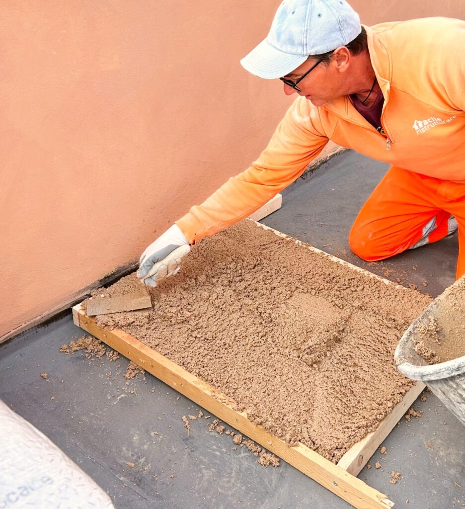 BATTUTO A CALCE E COCCIOPESTO - in lavorazione